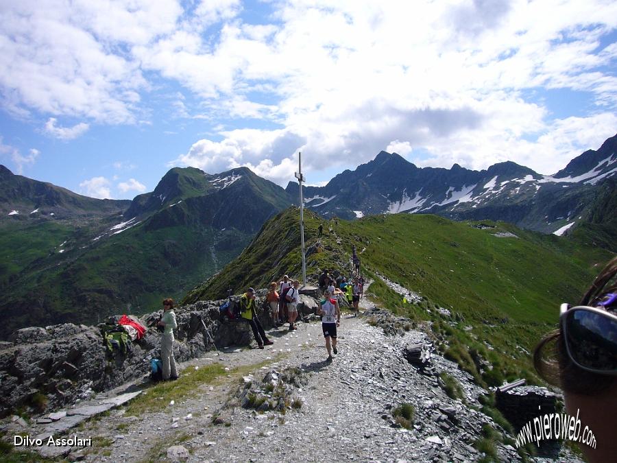 17 Al passo in compagnia degli Skyrunners.JPG